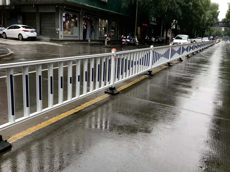 你可知交通道路護欄和城市形象有何關(guān)系？