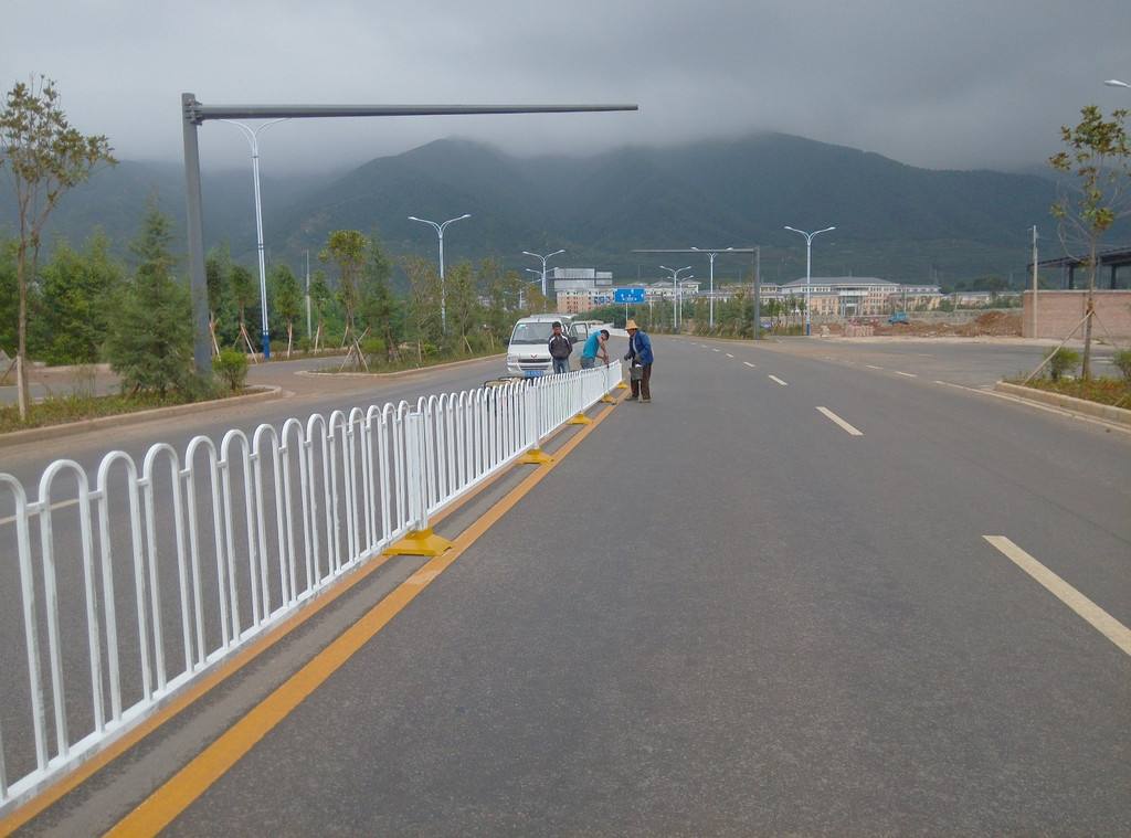 道路護(hù)欄